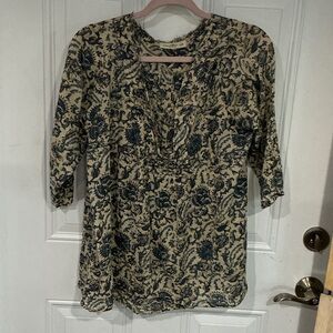 NATURAL LIFE Blue and Cream Floral Blouse size S/M ALL COTTON